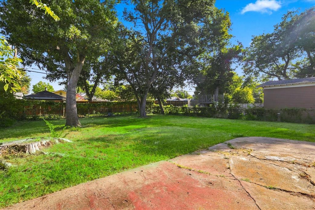 2125 Housley Drive Property Photo 15