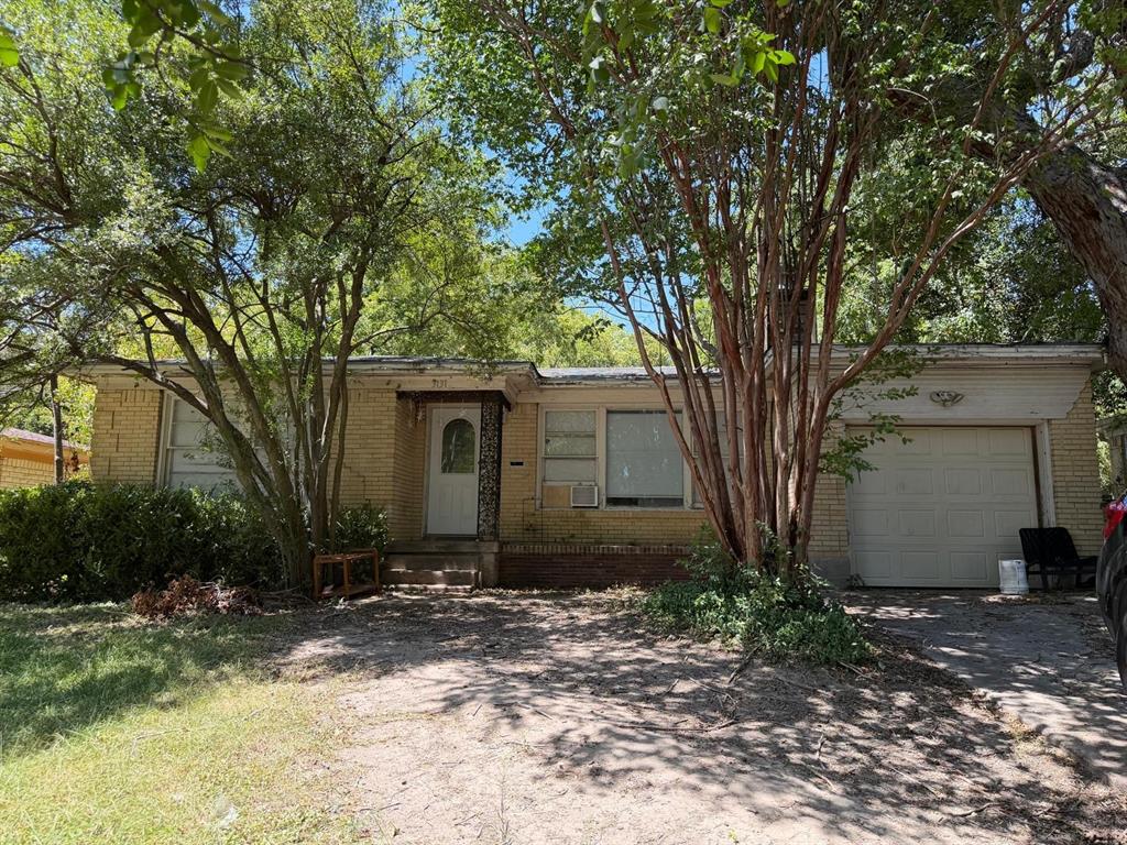 3131 Nutting Drive Property Photo 1