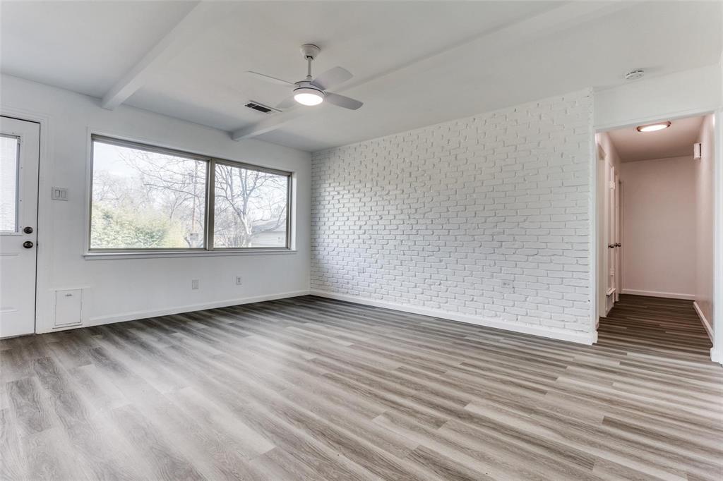 1606 W Shore Drive Property Photo 8