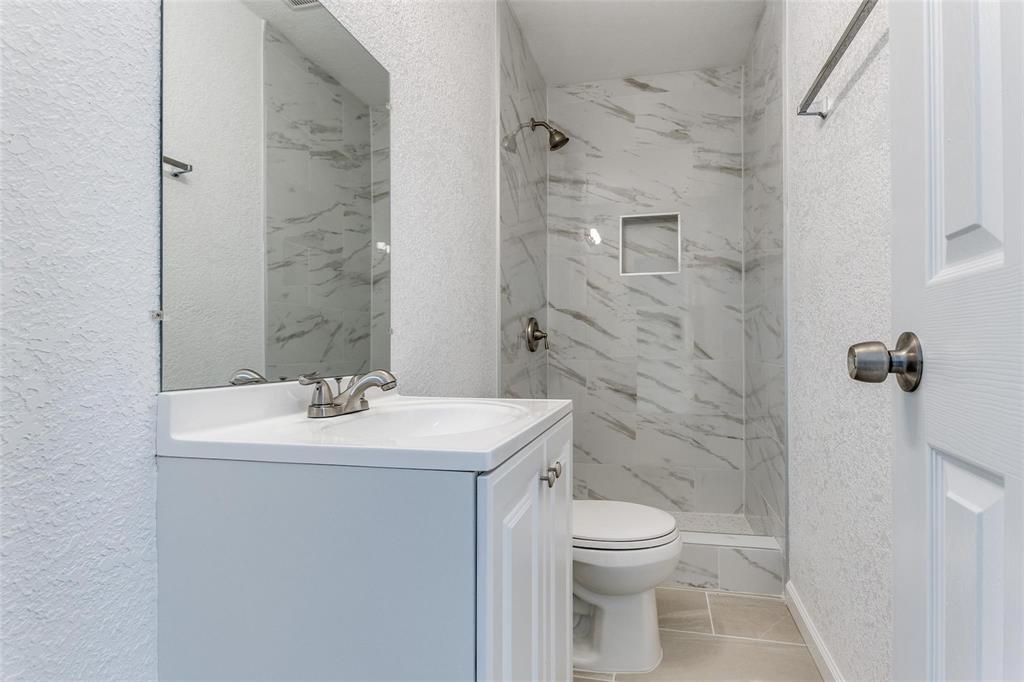 1606 W Shore Drive Property Photo 16