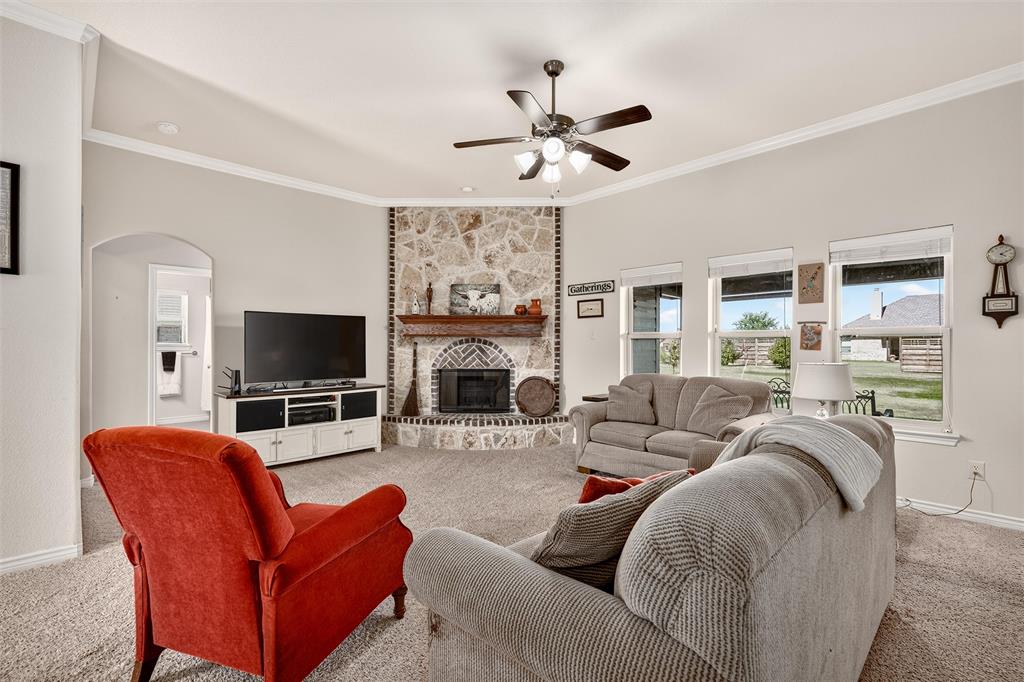 501 Hubbard Circle Property Photo 8