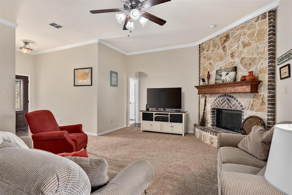 501 Hubbard Circle Property Photo 9