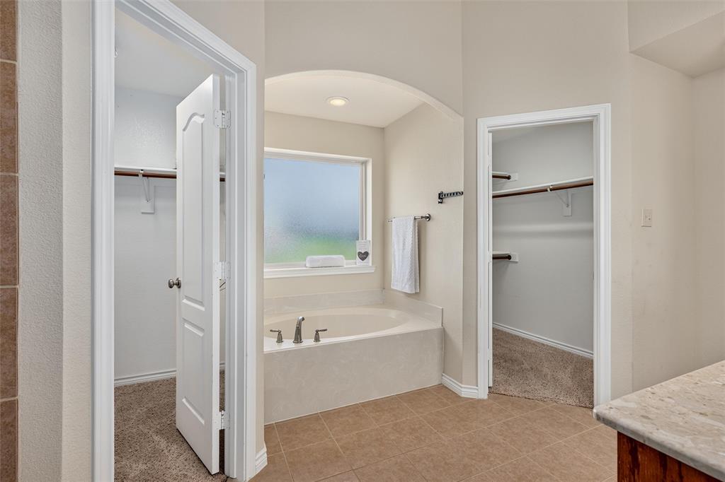 501 Hubbard Circle Property Photo 16
