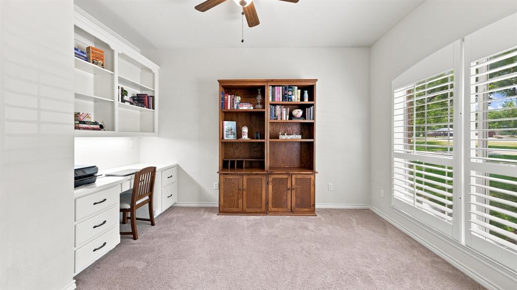 6021 Melrose Circle Property Photo 8
