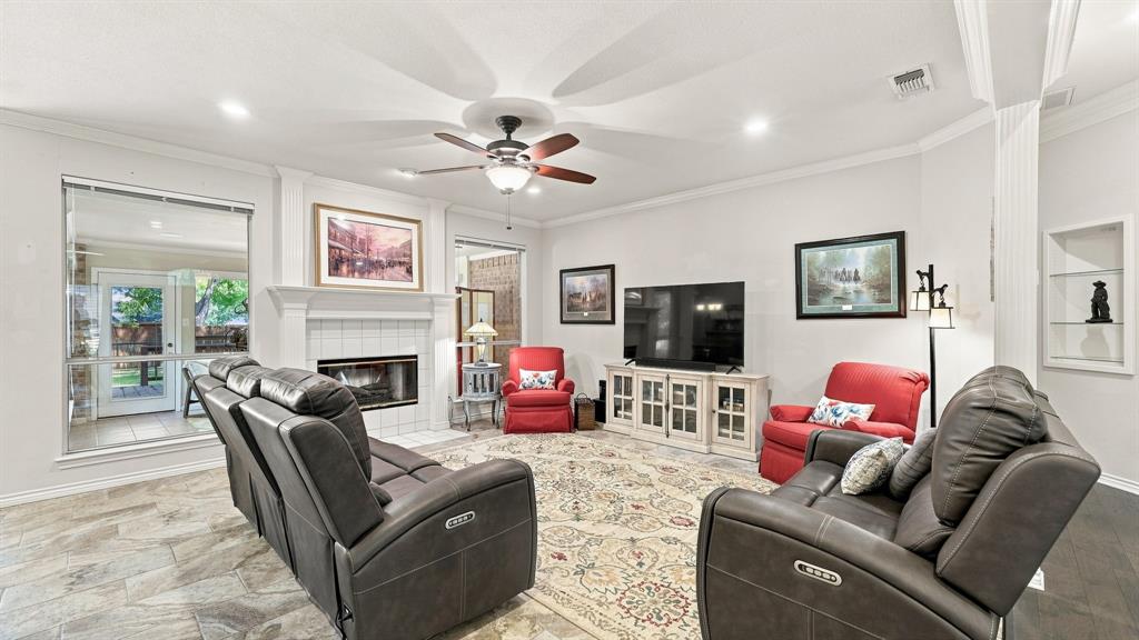 6021 Melrose Circle Property Photo 12
