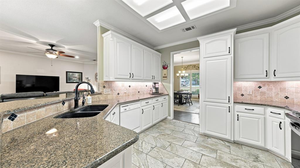 6021 Melrose Circle Property Photo 20