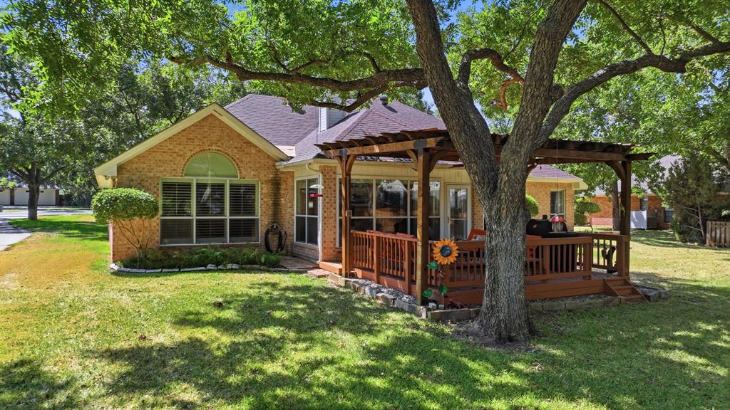 6021 Melrose Circle Property Photo 33
