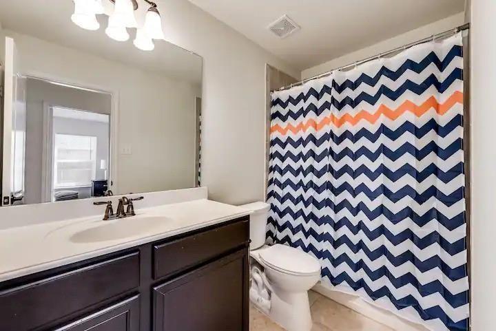 808 Oak Valley Property Photo 8