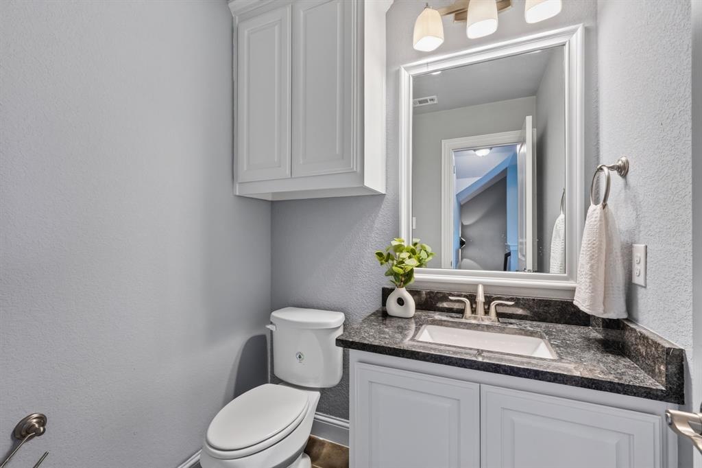 6451 Still Waters Court Property Photo 29