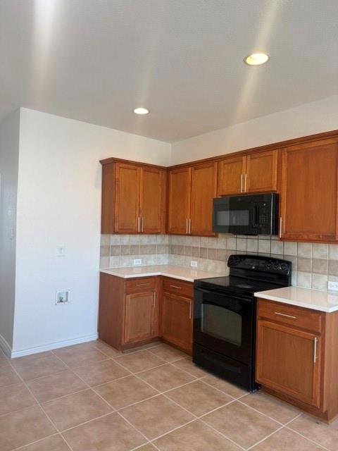 2021 Brook Meadow Drive Property Photo 7