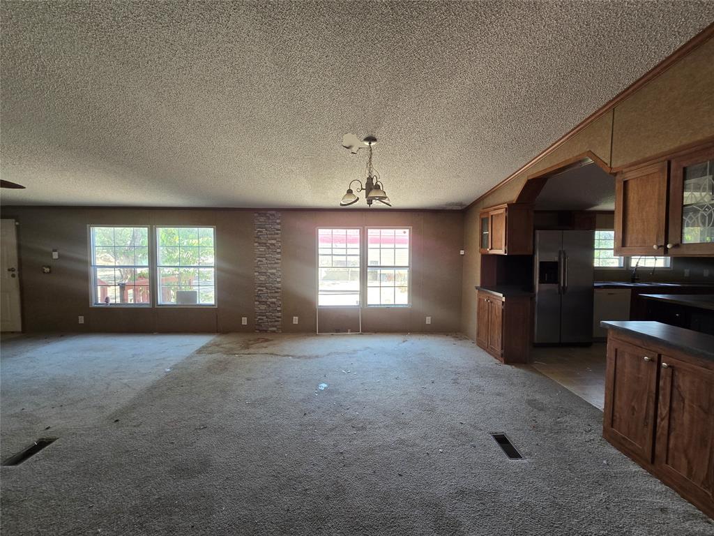 3003 Hilltop Road Property Photo 15