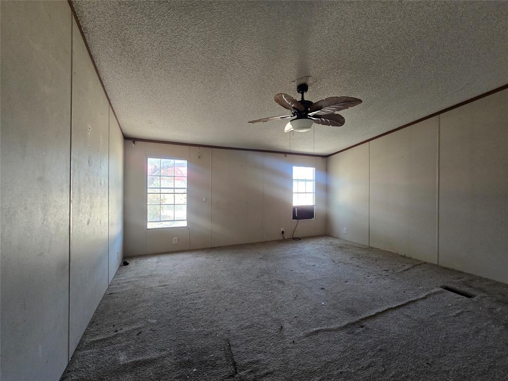 3003 Hilltop Road Property Photo 16