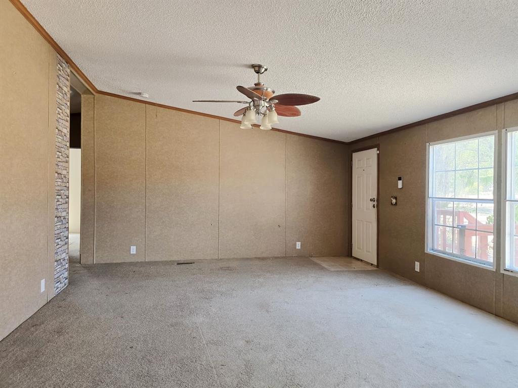 3003 Hilltop Road Property Photo 22