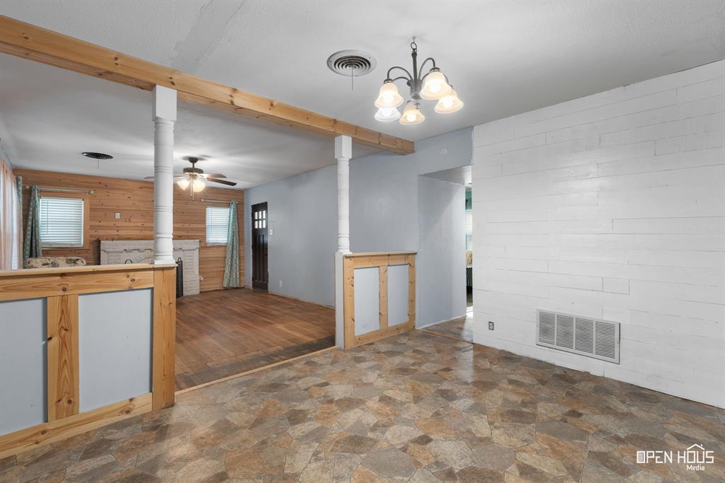 206 E Summit Avenue Property Photo 9