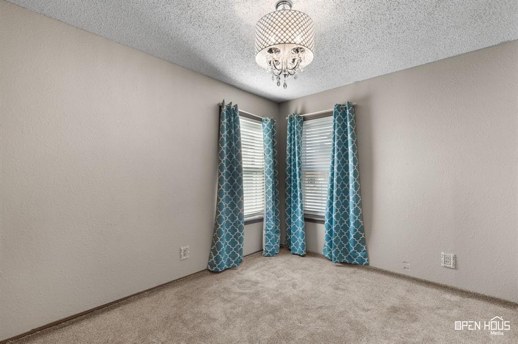 206 E Summit Avenue Property Photo 14