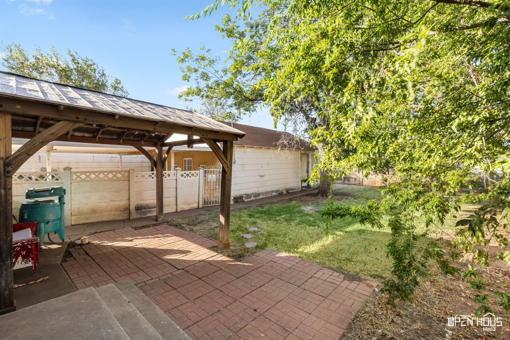 206 E Summit Avenue Property Photo 28