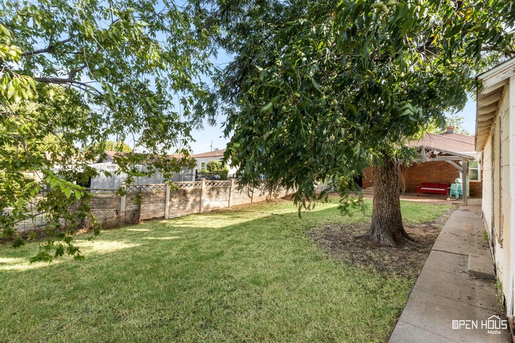 206 E Summit Avenue Property Photo 29