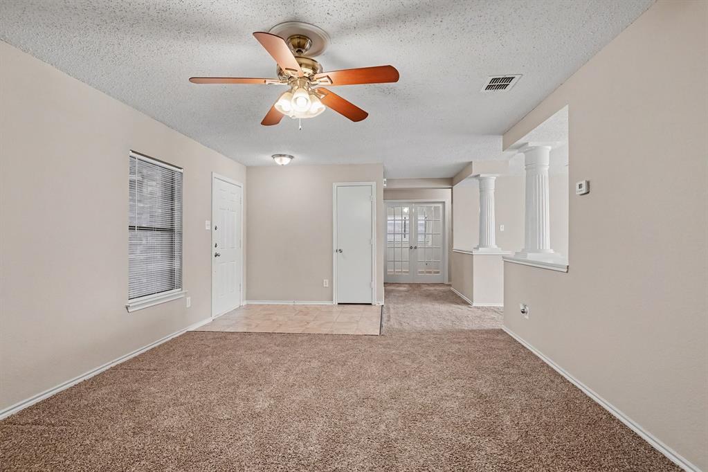 5233 Blue Circle Property Photo 2