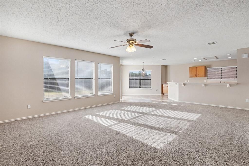 5233 Blue Circle Property Photo 4