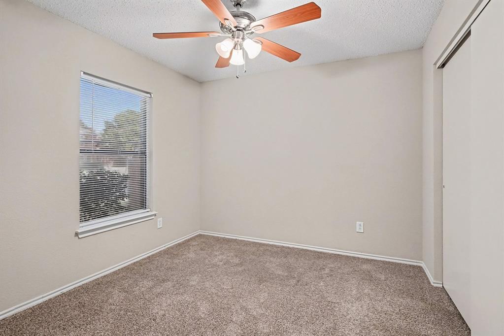 5233 Blue Circle Property Photo 11