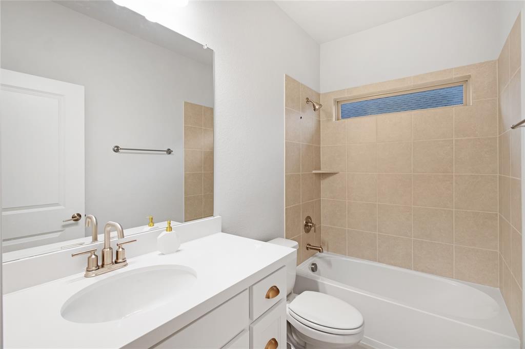 1531 20th Street Property Photo 9