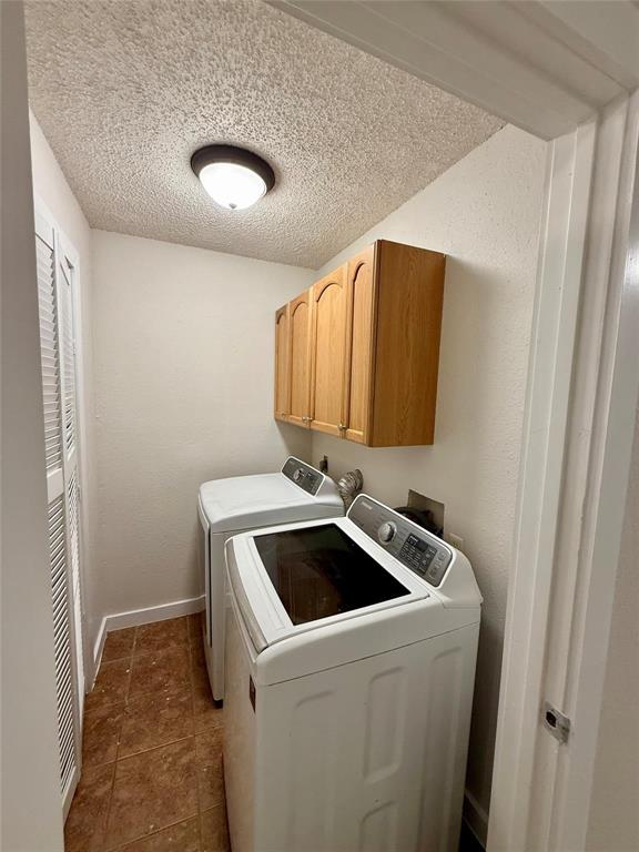 739 W Pine Street Property Photo 17