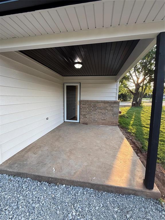 739 W Pine Street Property Photo 21