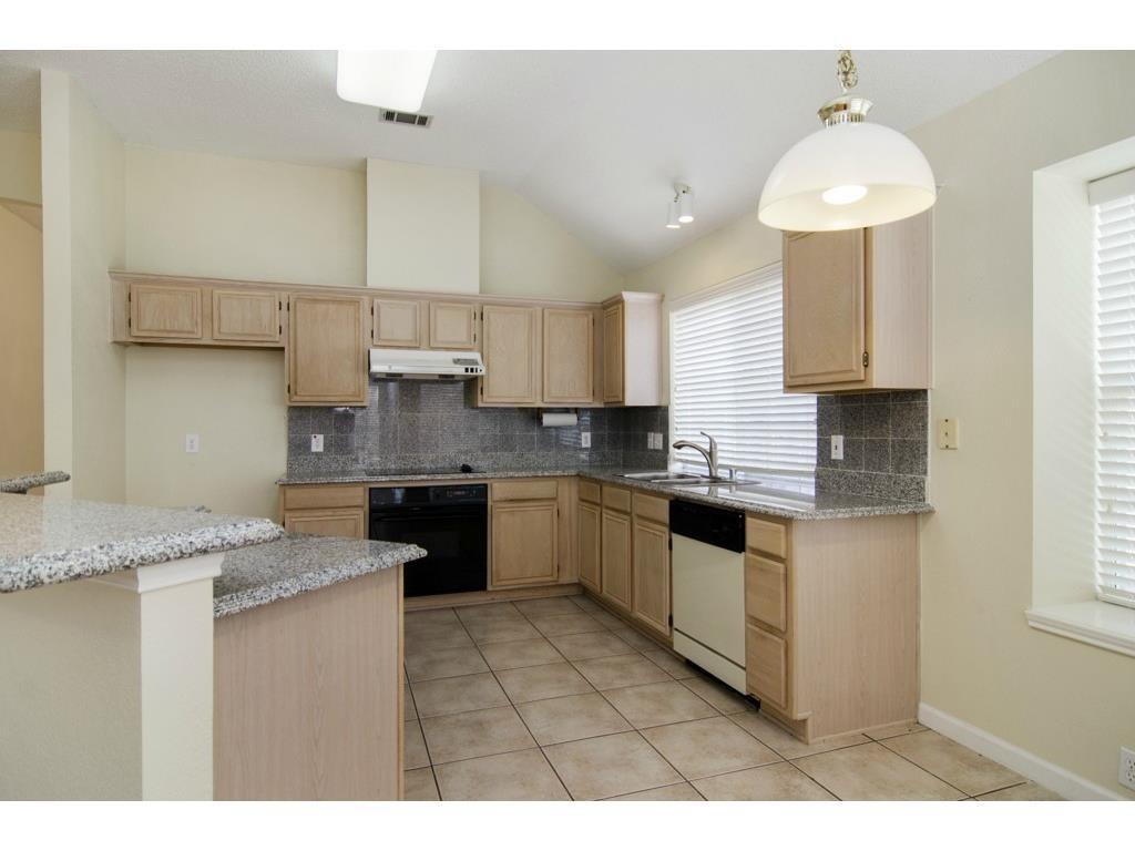 5808 Coldcreek Court Property Photo 2