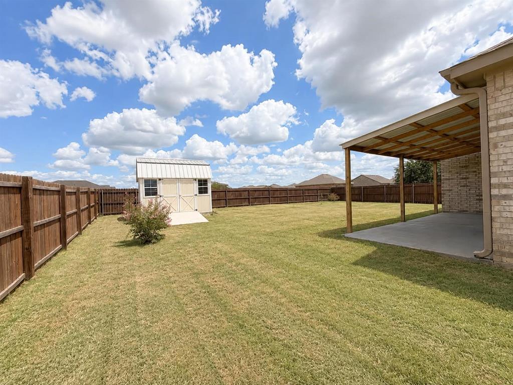 2915 Emma Lane Property Photo 19
