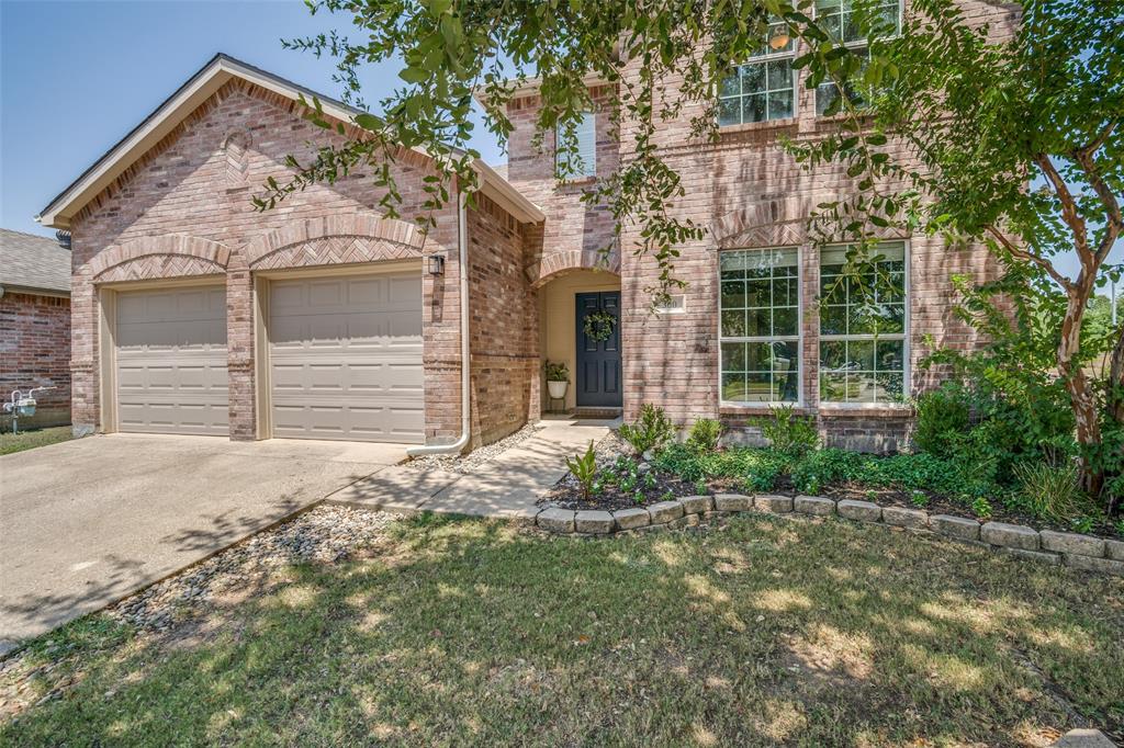 300 Highland Ridge Drive Property Photo 1