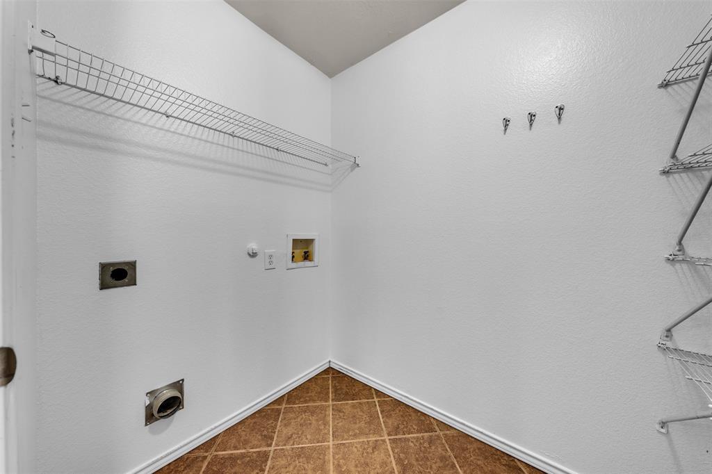 1341 Haley Lane Property Photo 16