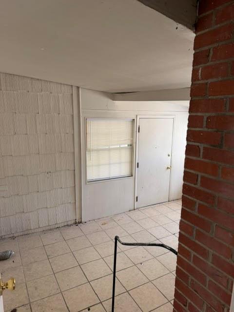 1033 Lockhart Property Photo 9