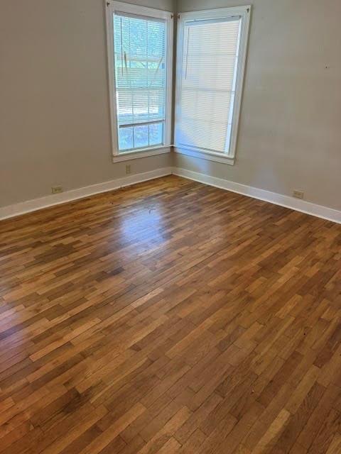 1033 Lockhart Property Photo 11