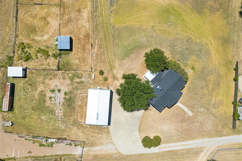 9578 Fm 740 Property Photo 8