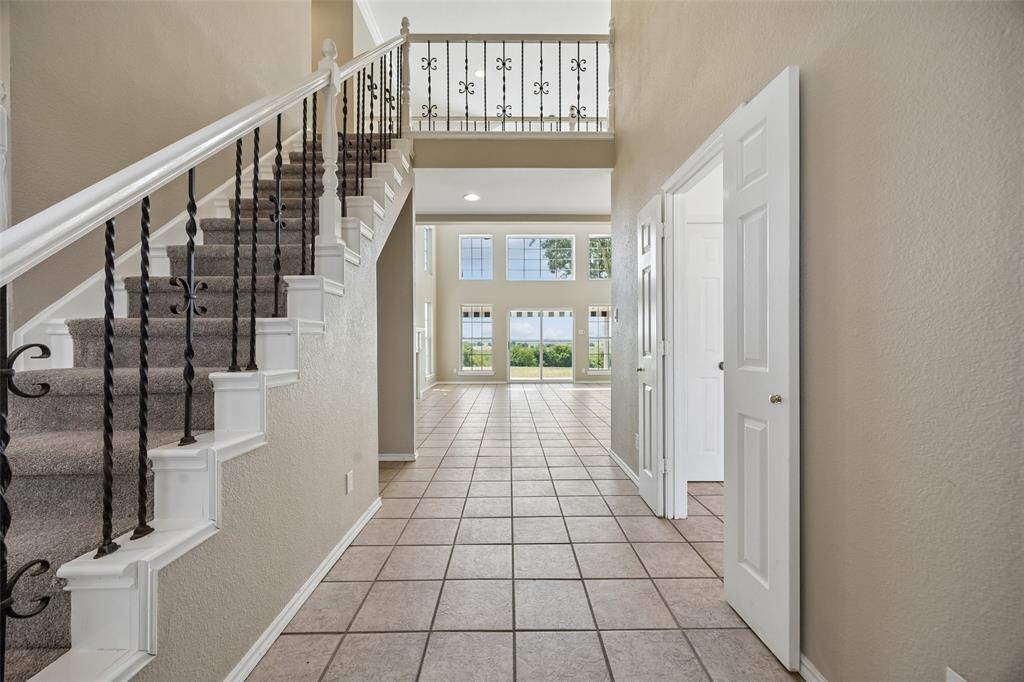 9578 Fm 740 Property Photo 14