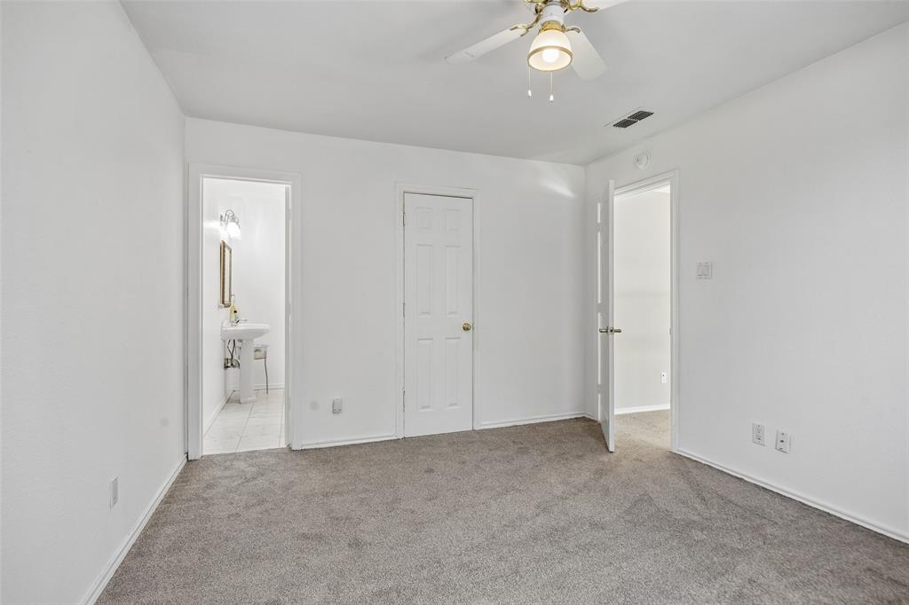 9578 Fm 740 Property Photo 27