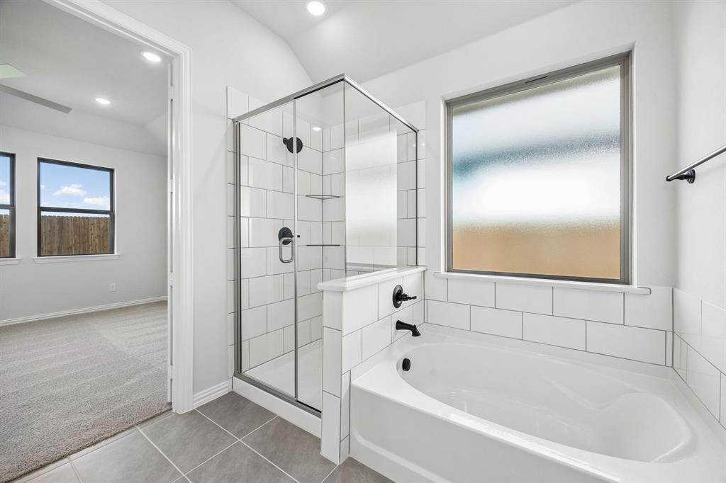 3717 Aqua Lane Property Photo 17