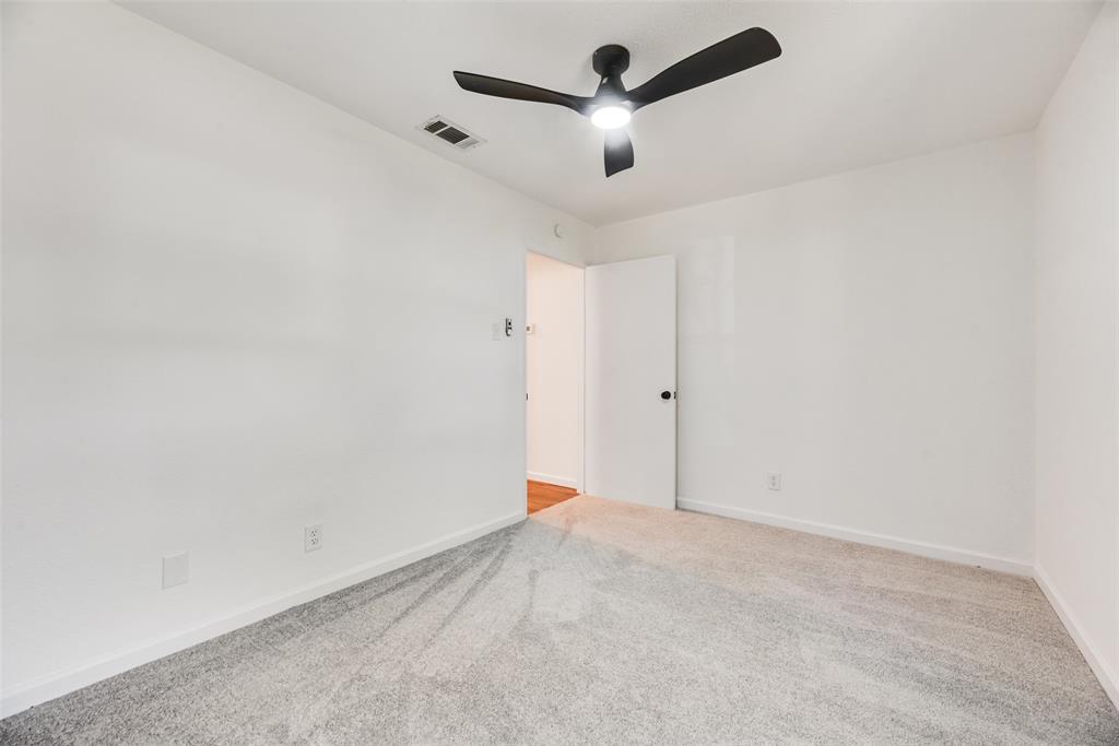 3500 Raynorwood Court Property Photo 32