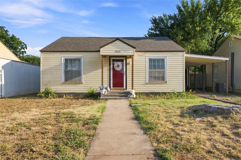 3225 S 4th Street Property Photo 1