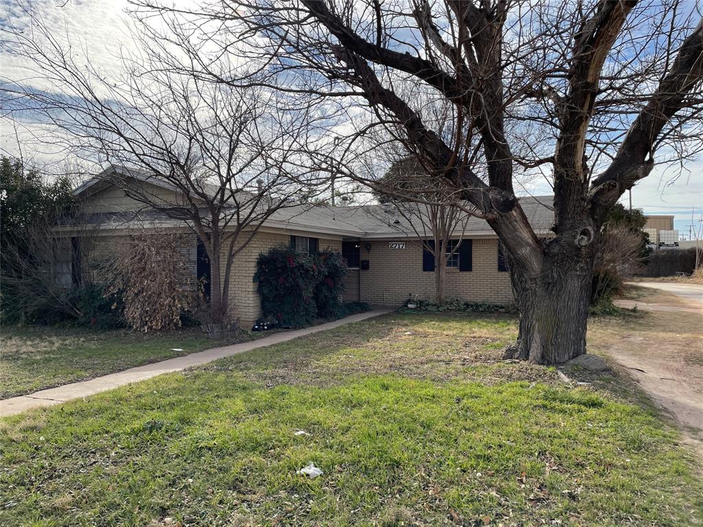 2717 S 41st Street Property Photo 1