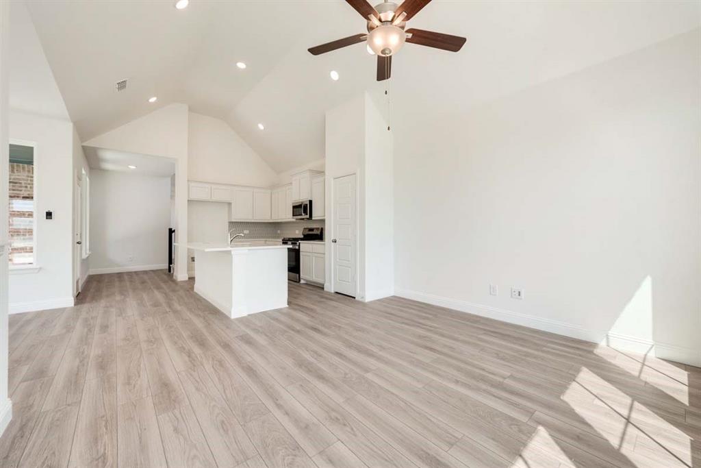 474 Wonder Gardens Alley Property Photo 4