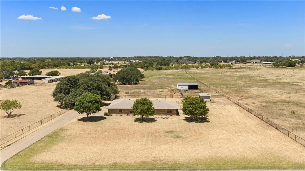 330 Reed Road Property Photo 29