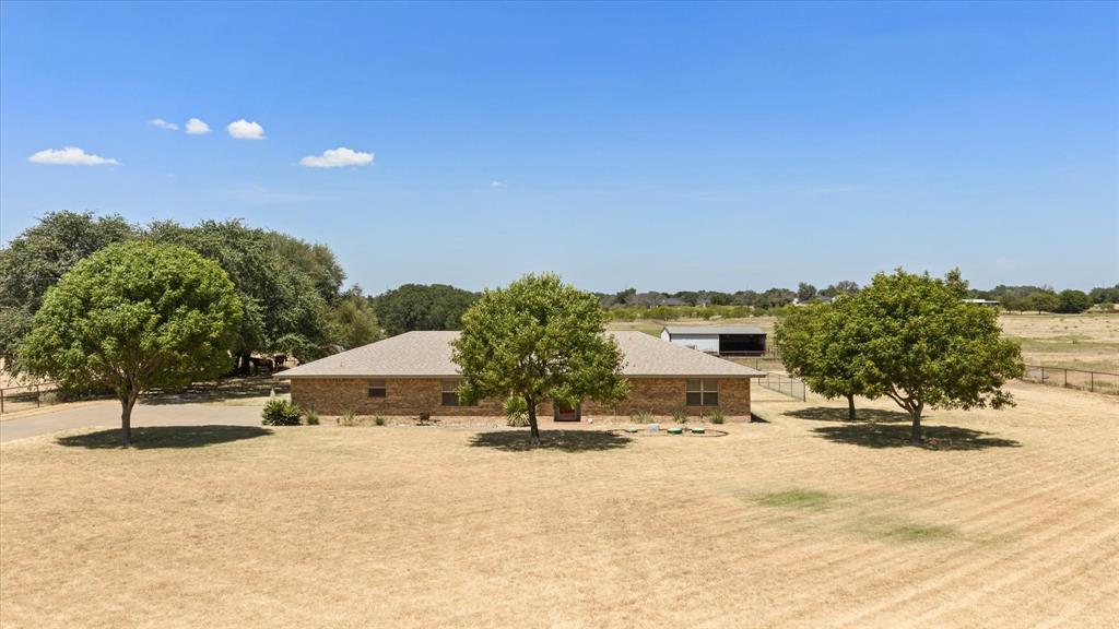 330 Reed Road Property Photo 30