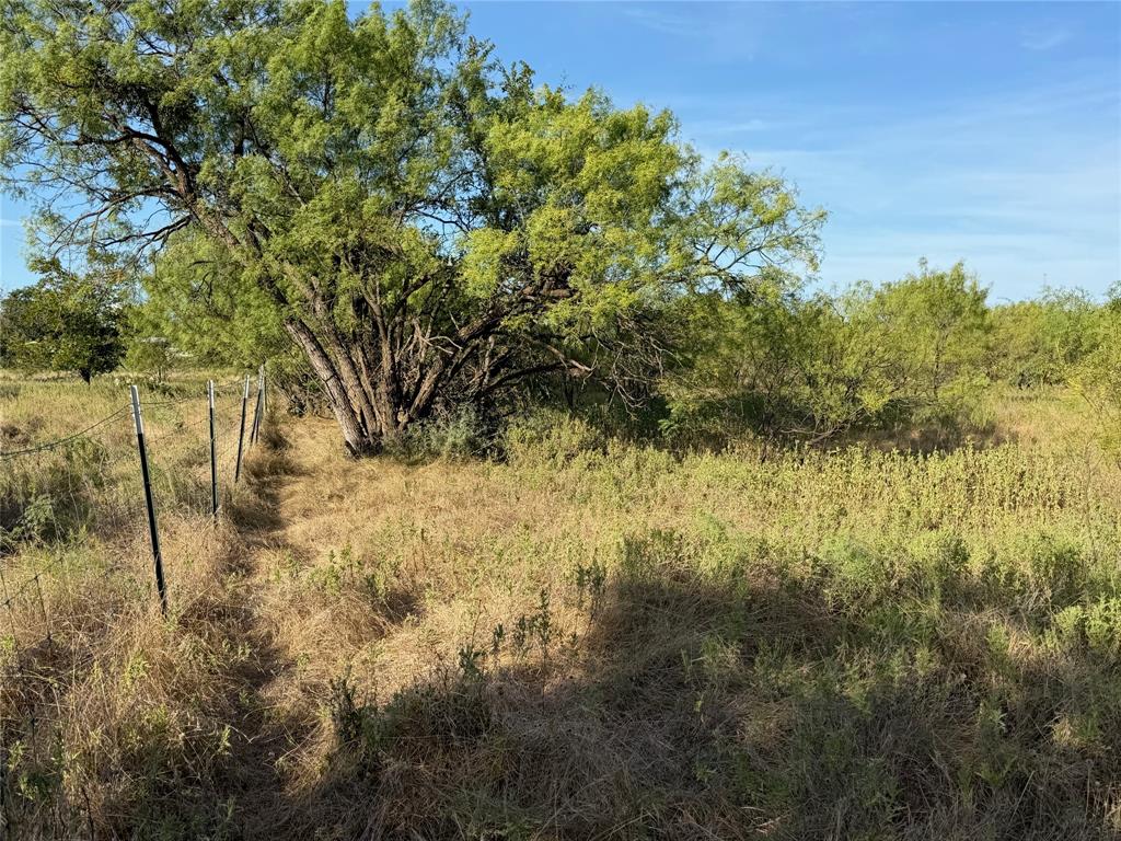 3930 Crestridge Drive Property Photo 10