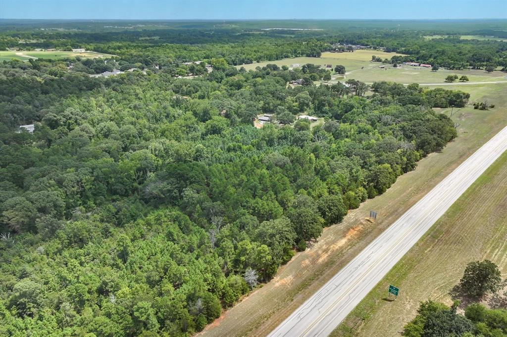 15307 Fm 849 Property Photo 4