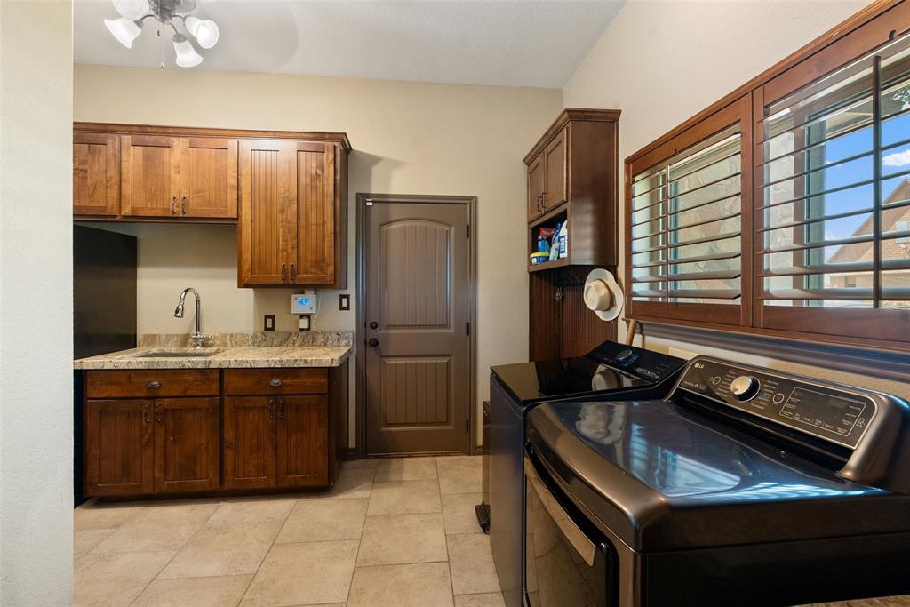 894 Blue Cut Road Property Photo 18