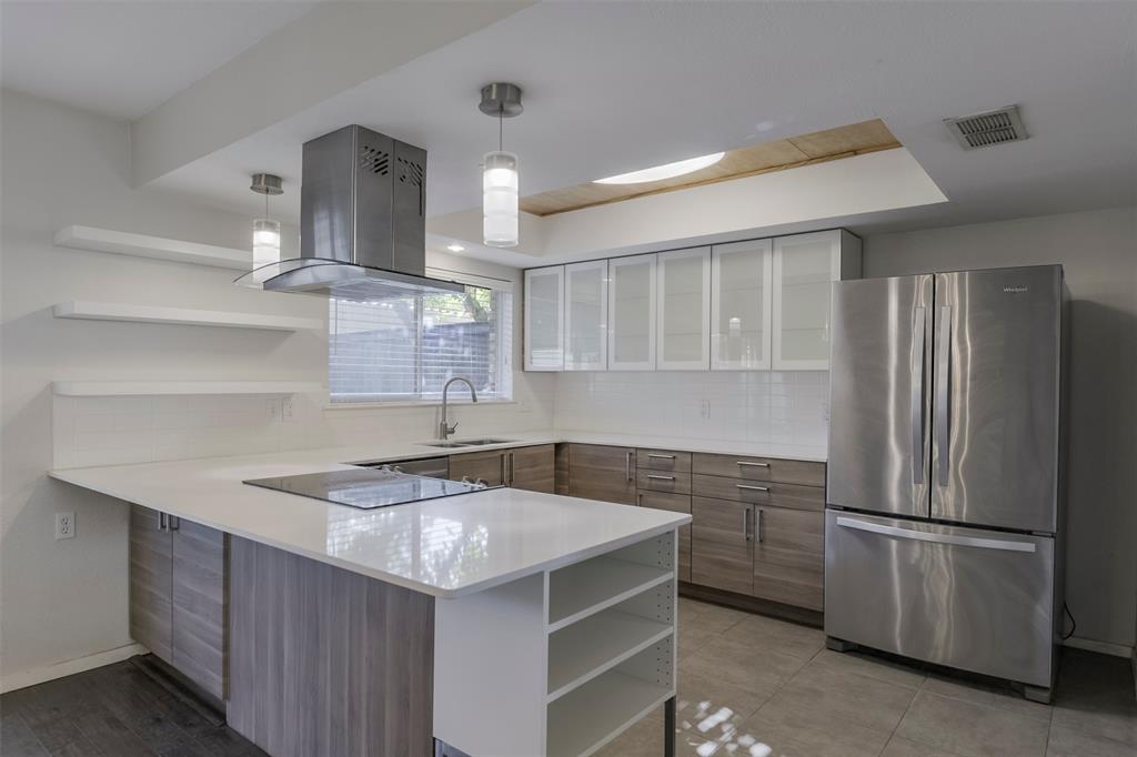 326 Westview Terrace Property Photo 1