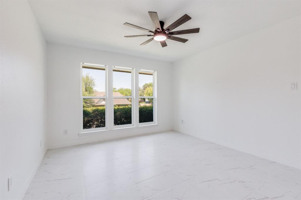 7717 Woodside Hill Property Photo 10