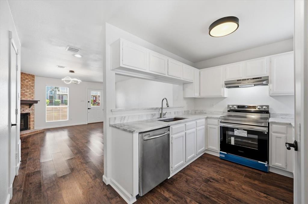 41 Abbey Road Property Photo 6