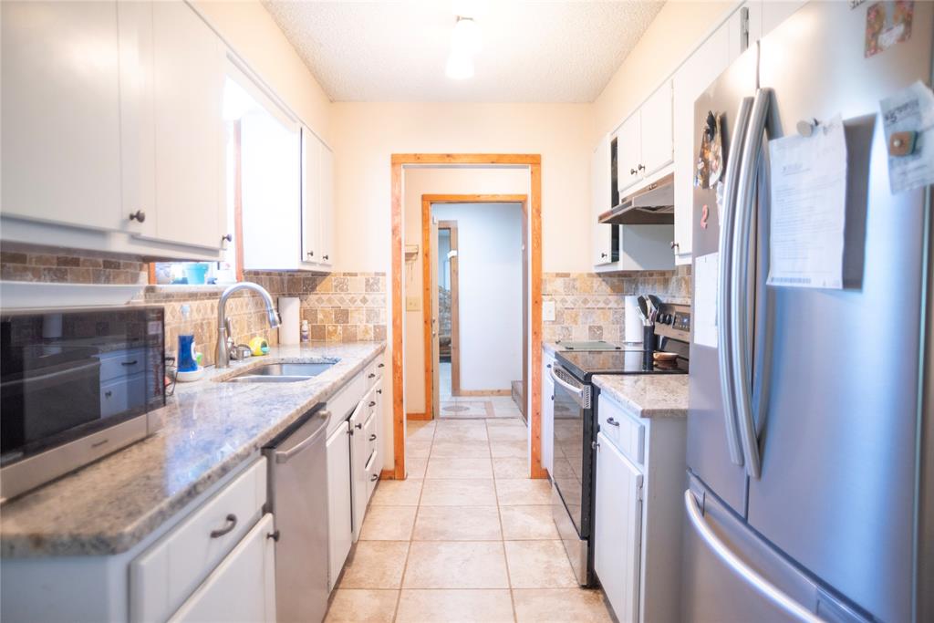 150 Private Road 4656 Property Photo 2